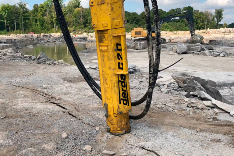 griglia-spaccaroccia-da-escavatore-02