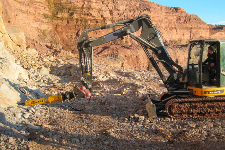 griglia-spaccaroccia-da-escavatore-04